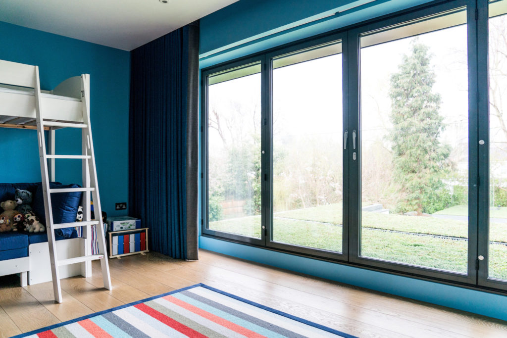 Curtains_for_bi-fold_doors