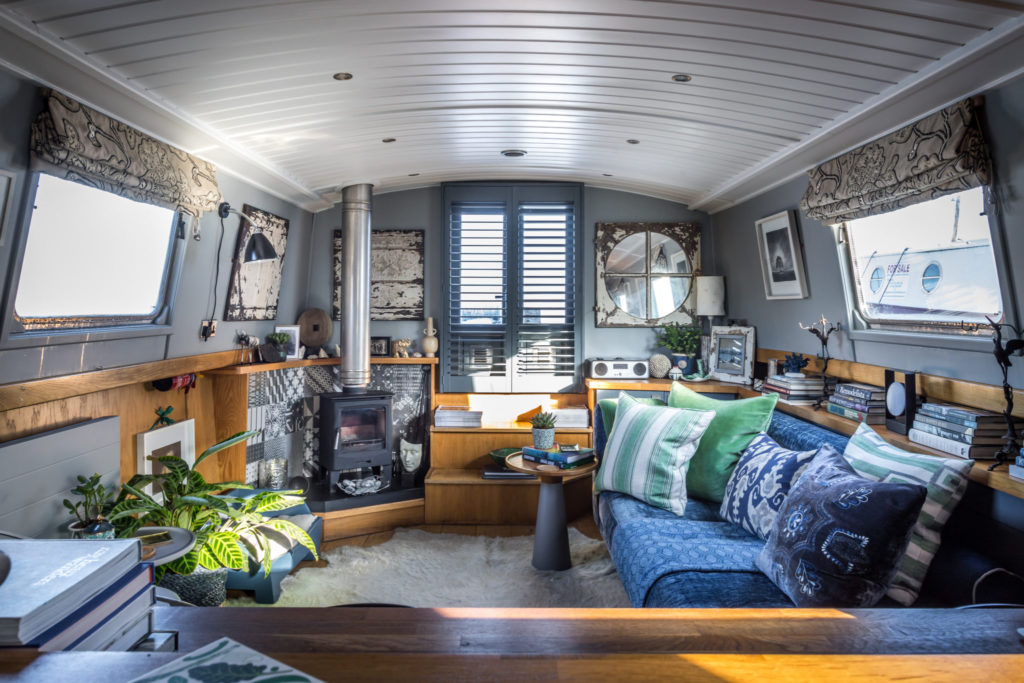 houseboats interiors