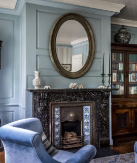 Lutyen_chairs